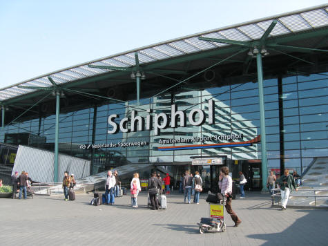 Location of Schiphol Airport near Amsterdam